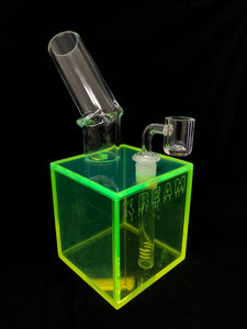 KREAM Exclusive Water Pipe